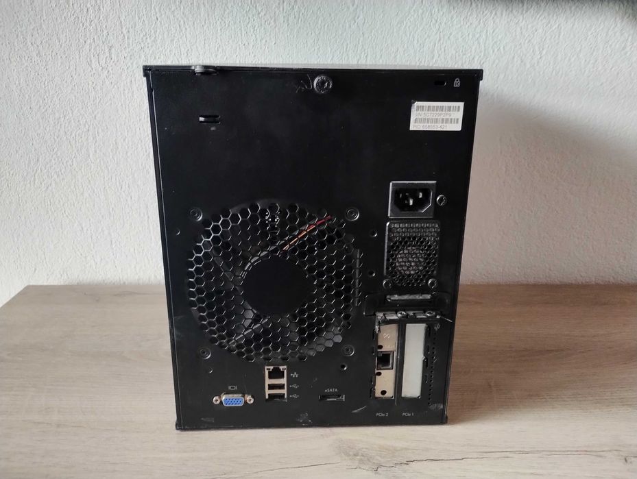 HP ProLiant HSTNS-5151 MicroServer