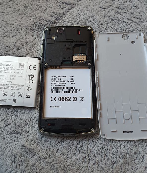 Vând Sony Ericsson  LT18i de colectie.Pret 160 ron