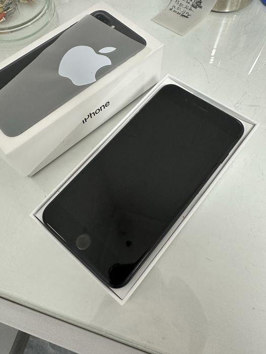 Iphone 7+ 128 гигов