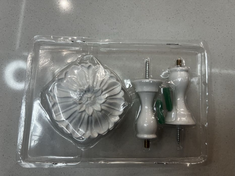 Набор держателей доя штор