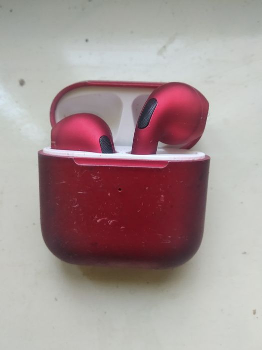 Кольца серебро российской.нлвые наушники.часы чайка позолоченный механ