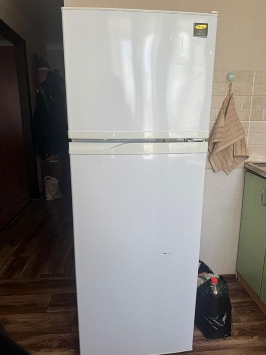 Продам холодильник Samsung