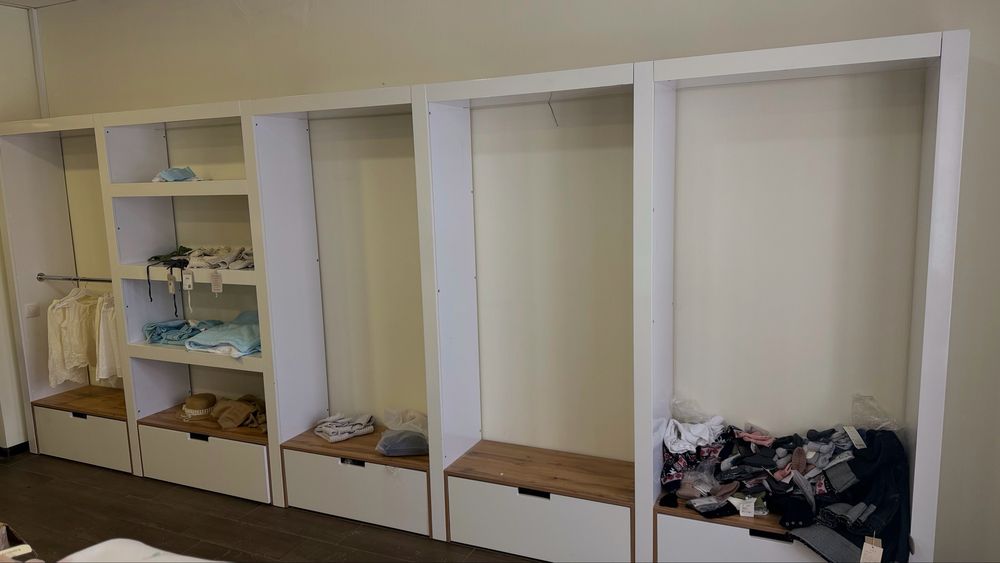 Стеллаж для детского магазина