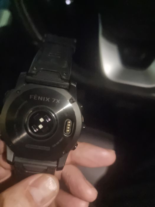 Продам часы Garmin Fenix 7 Sapphir solar