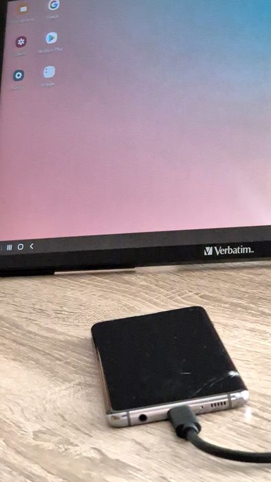 Vând Samsung S10, display defect