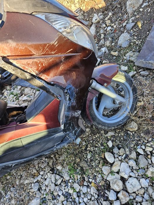 Honda S Wing 125 на части