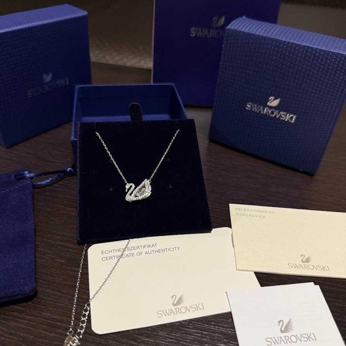 Lantisor Swarovski Dazzling Swan White