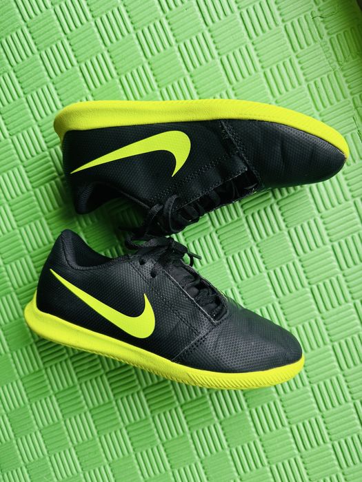 Детски наратонки nike 32