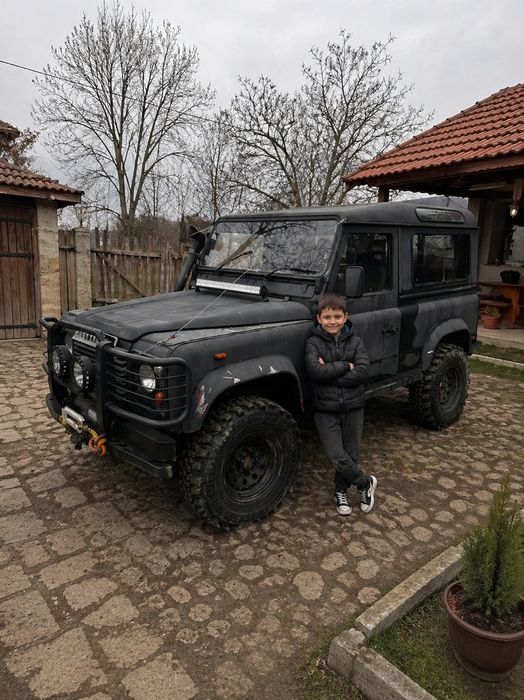 Land Rover Defender