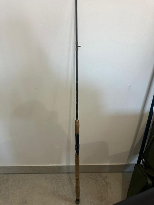 Bat de Pescuit Feeder Specialist KS2, 150g -A-