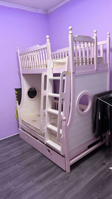 Продам детскую мебель 120к за все