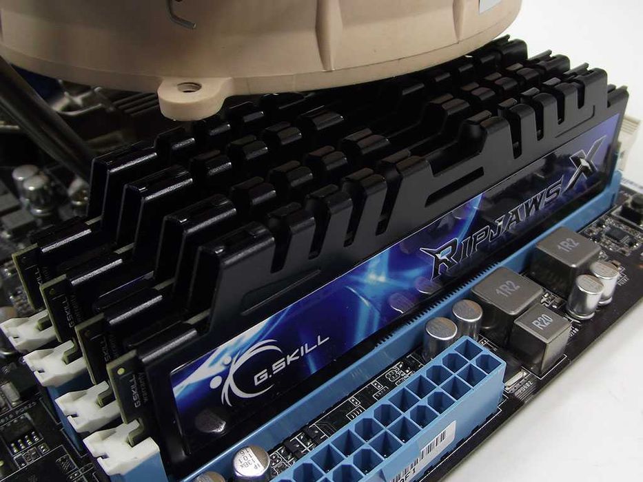 kit RAM 32GB DDR3 2133 CL9 G.Skill RipjawsX F3-2133C9Q-32GXH