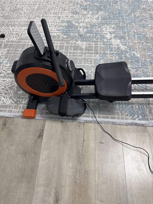 Гребной тренажер