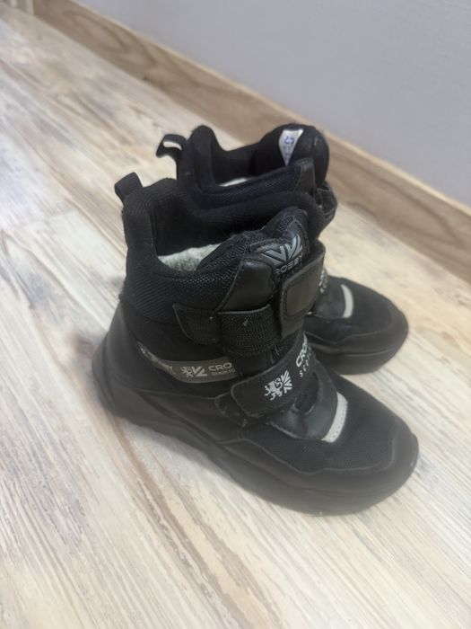 Продам обувь для мальчика