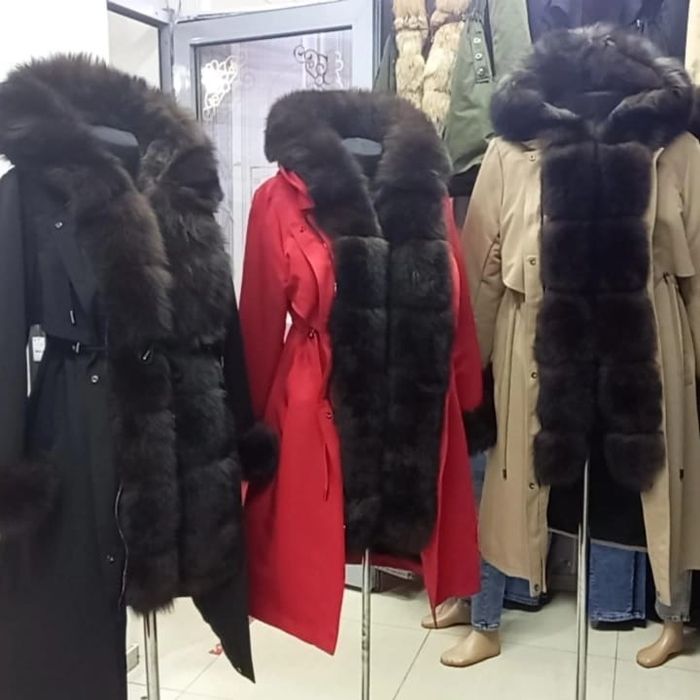 Парки женские новые со скидкой 50 процентов. Город Астана.