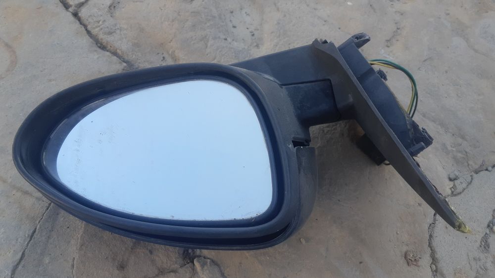 Боковые зеркало Ваз- 2115.