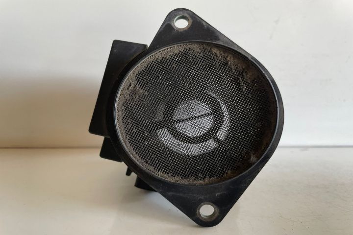 Debitmetru  074906461 Volkswagen VW Golf a 3-a generatie seria