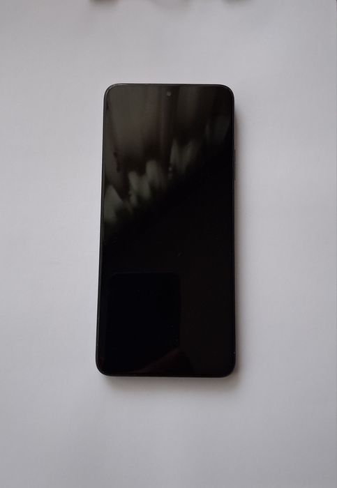 Vând telefon huawei  nova y90