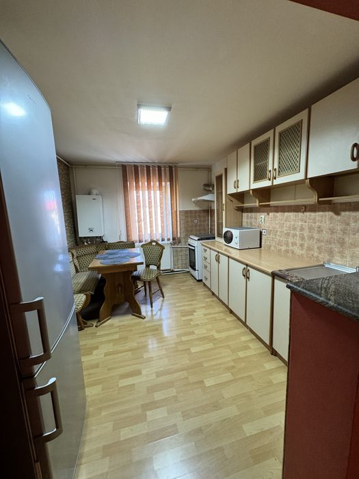 Apartament 3 camere Berca
