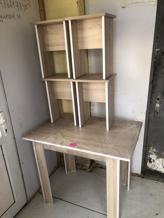 Продам новые кухонные столы и табуретки прямо из цеха