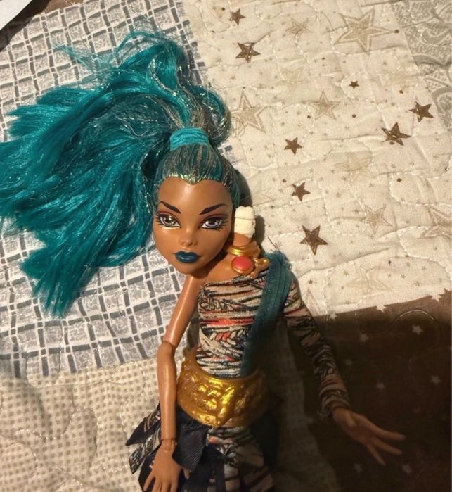 papusa monster high nefera de nile