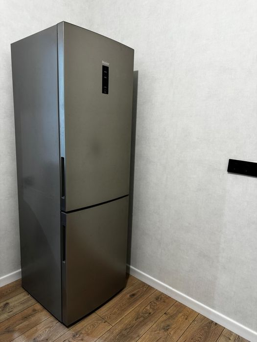 Холодильник Haier C2F636CFRG