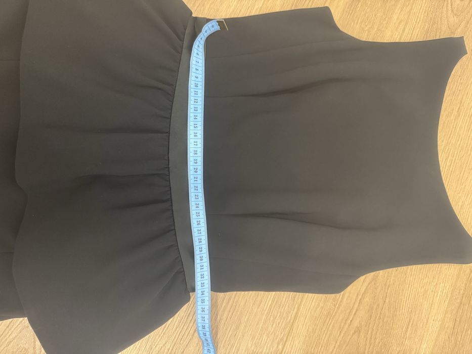 Черна рокля Moshino