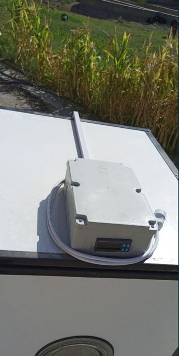 Inkubator 500 talik 90% chiqaradi 1 yil garantiya