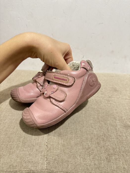 Ботинки biomecanics 23р