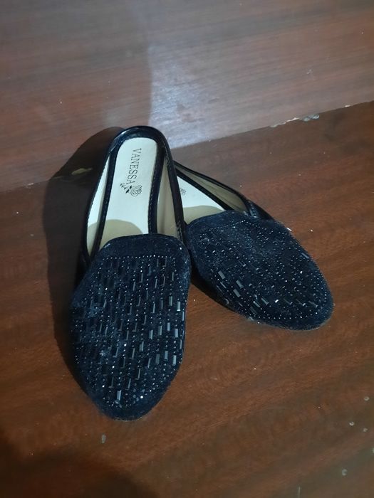 Новая женская обувь 40 размер