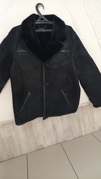 Продам новую дубленку