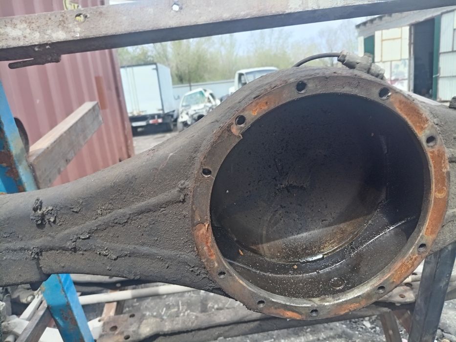 Продам задний мост соболь