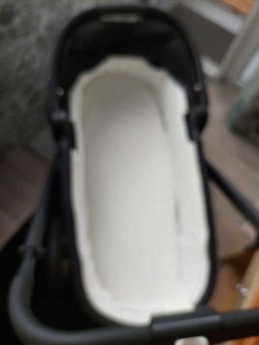 Бебешка количка Cybex Talos S Lux с черно шаси
