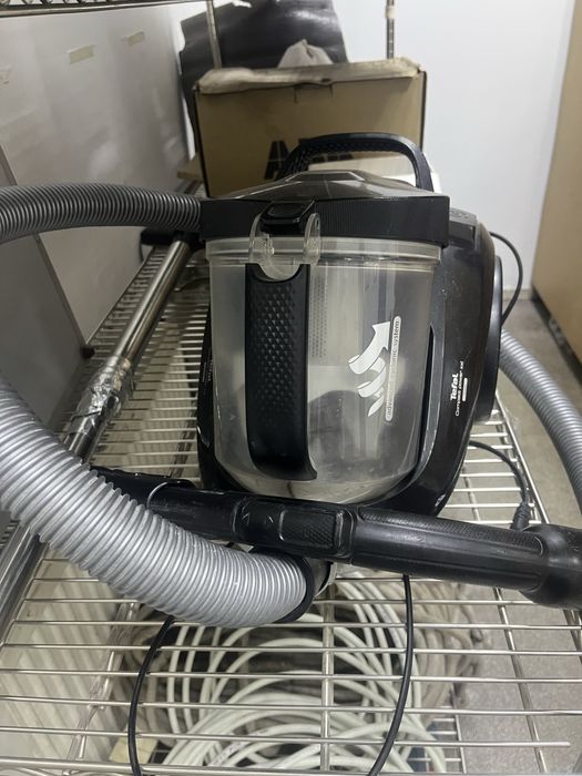 Продам пылесос Tefal Compact Power 2000 вт