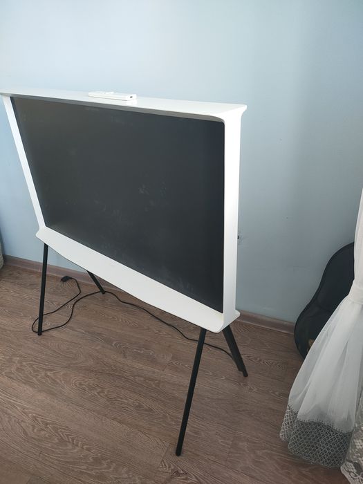 Телевизор samsung