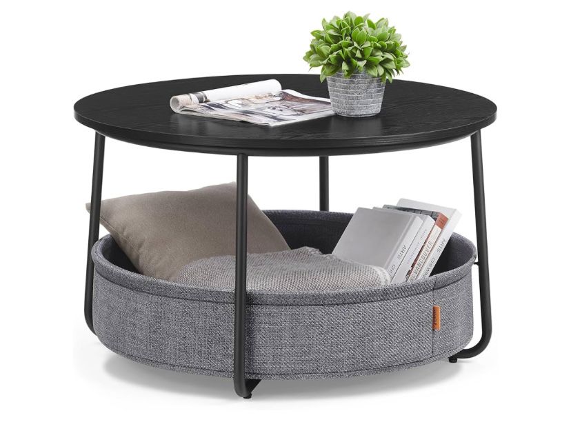 Холна кръгла маса с място за съхранение