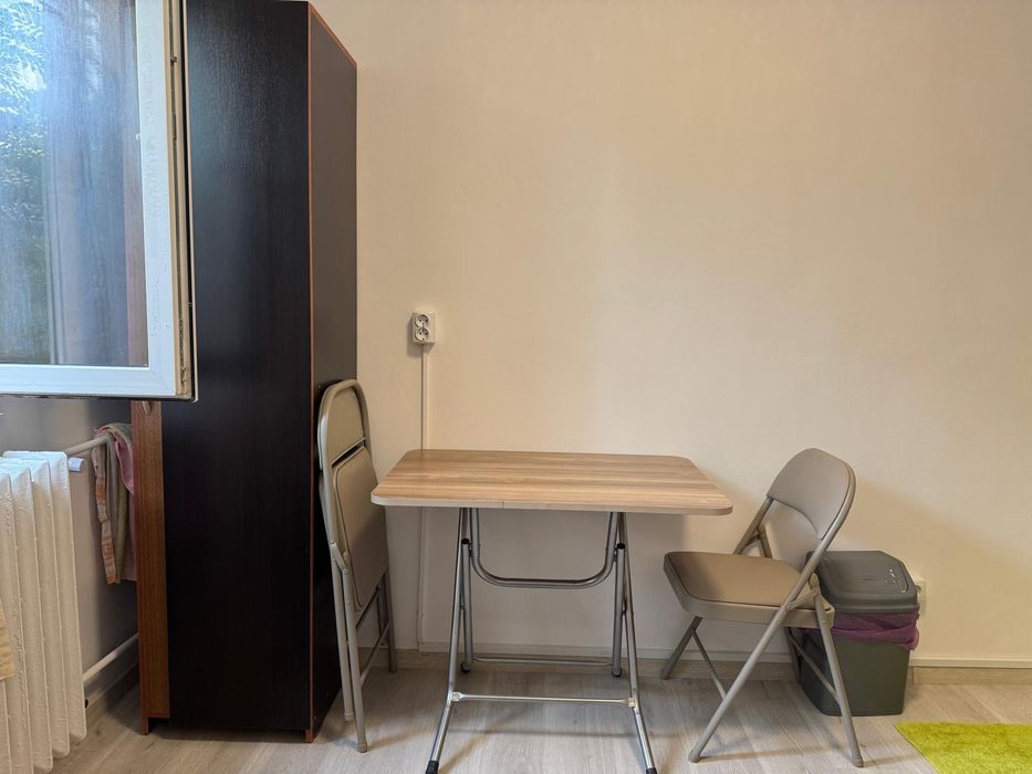 Garsoniera de inchiriat