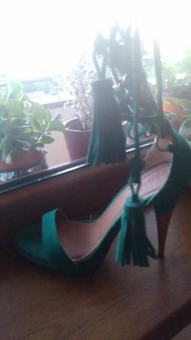 Sandale elegante Collin Stuart SUA, piele nabuc, verde,39,acum 180 Ron