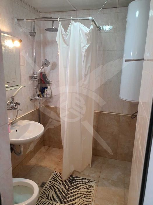 Продава се Тристаен апартамент в Варна, Победа - 80 кв.м за 1563 €/кв.м - Снимка #5