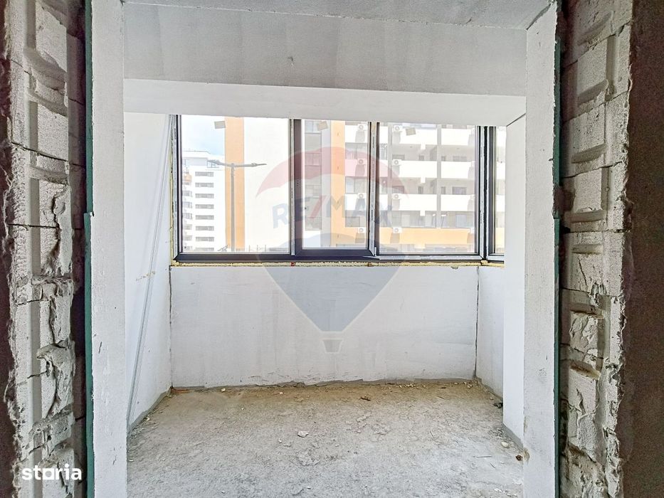 Vanzare Spatiu Comercial Parter, Terasa 63mp | M. Berceni la 9 minute