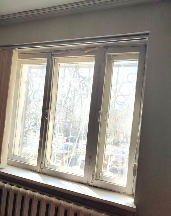 ОТДАМ СРОЧНО рамы со стёклами