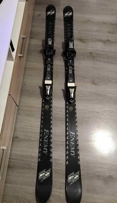 Моделът "Public Enemy" е унисекс ски