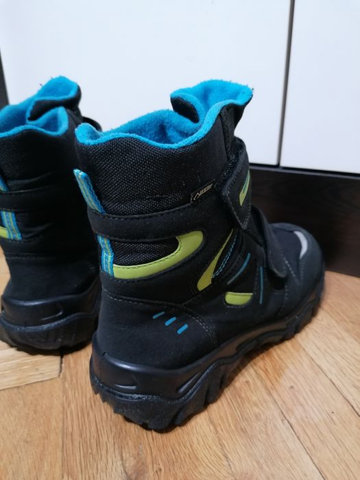 Непромокваеми топли ботуши