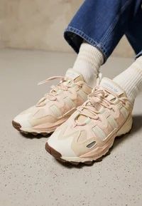 Adidas femei , originali