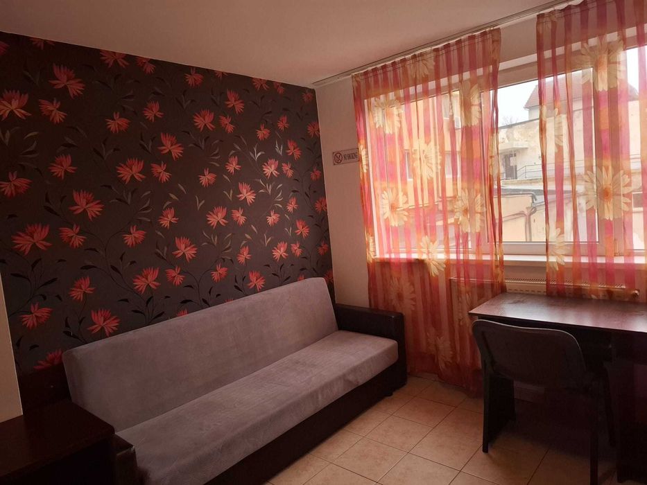 Proprietar, inchiriez garsoniera cu clima in Complexul Studentesc