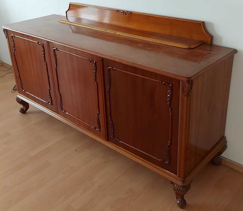 Servanta Vintage cu 3 usi stil Florentin; Bufet cu rafturi si sertare