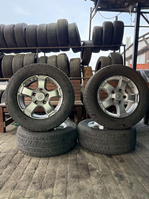 Продам диск с покрышками 18 размер