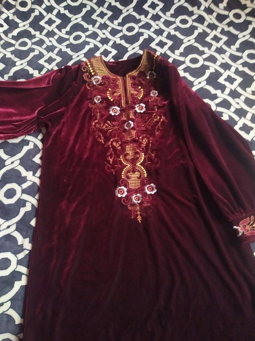 Виллур янги куйлак сотилади