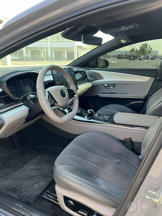 BYD Han  605km full 2025
