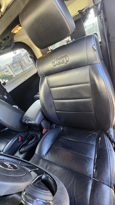 Jeep wrangler jk Sahara 2.8 diesel 2012